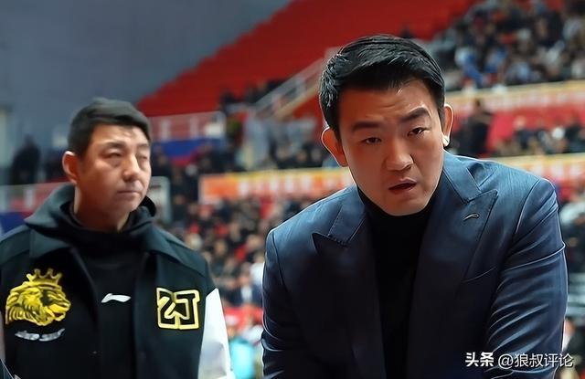 乐鱼体育官方入口-CBA最新排名：广厦捍卫领头羊 两大黑马战绩狂飙 四川20连败惹争议
