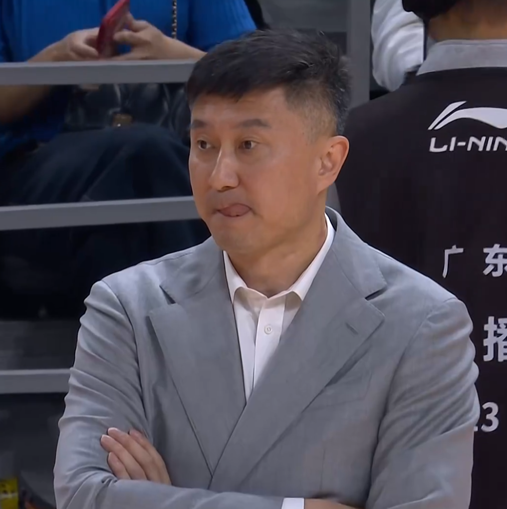 乐鱼体育登录入口-宏远速递！杜锋将赴塞尔维亚学习，徐杰好事将近，广东旧将再就业